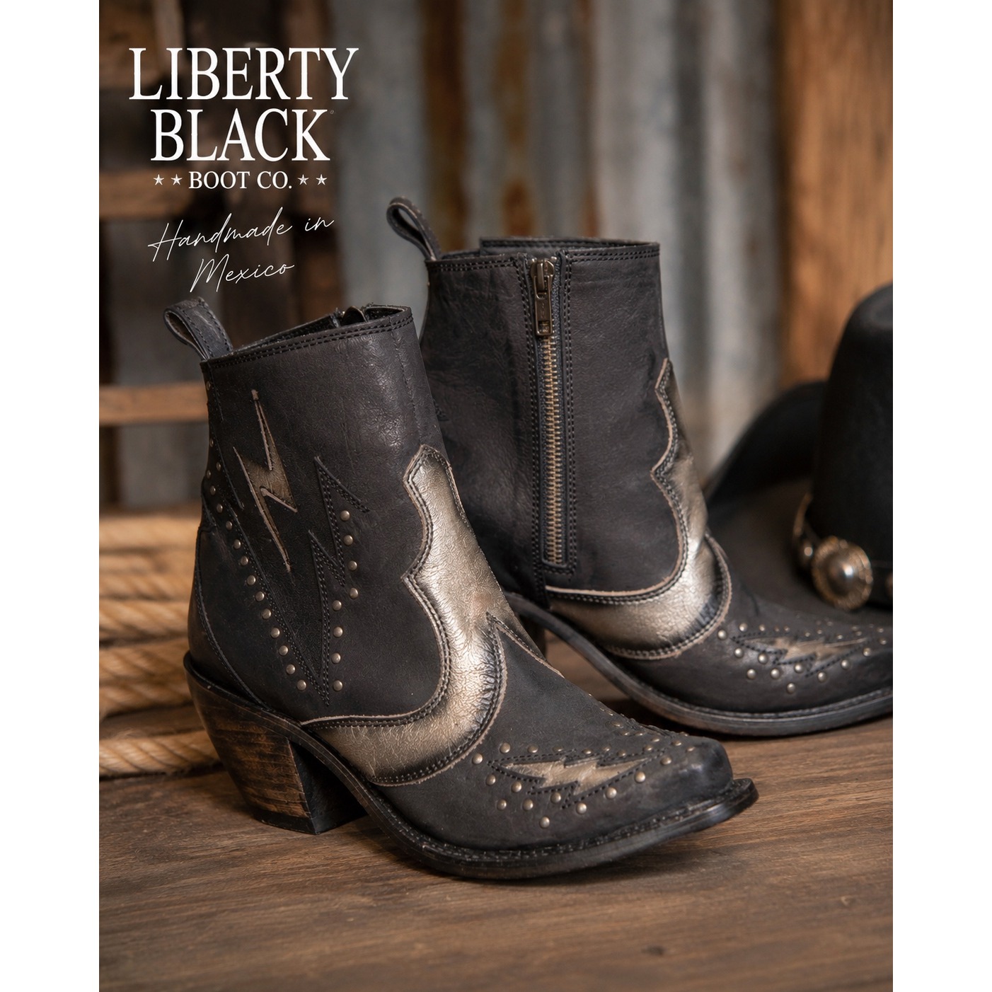 New Liberty Black Studded Lightning Bolt Western Ankle Booties Black 9.5b